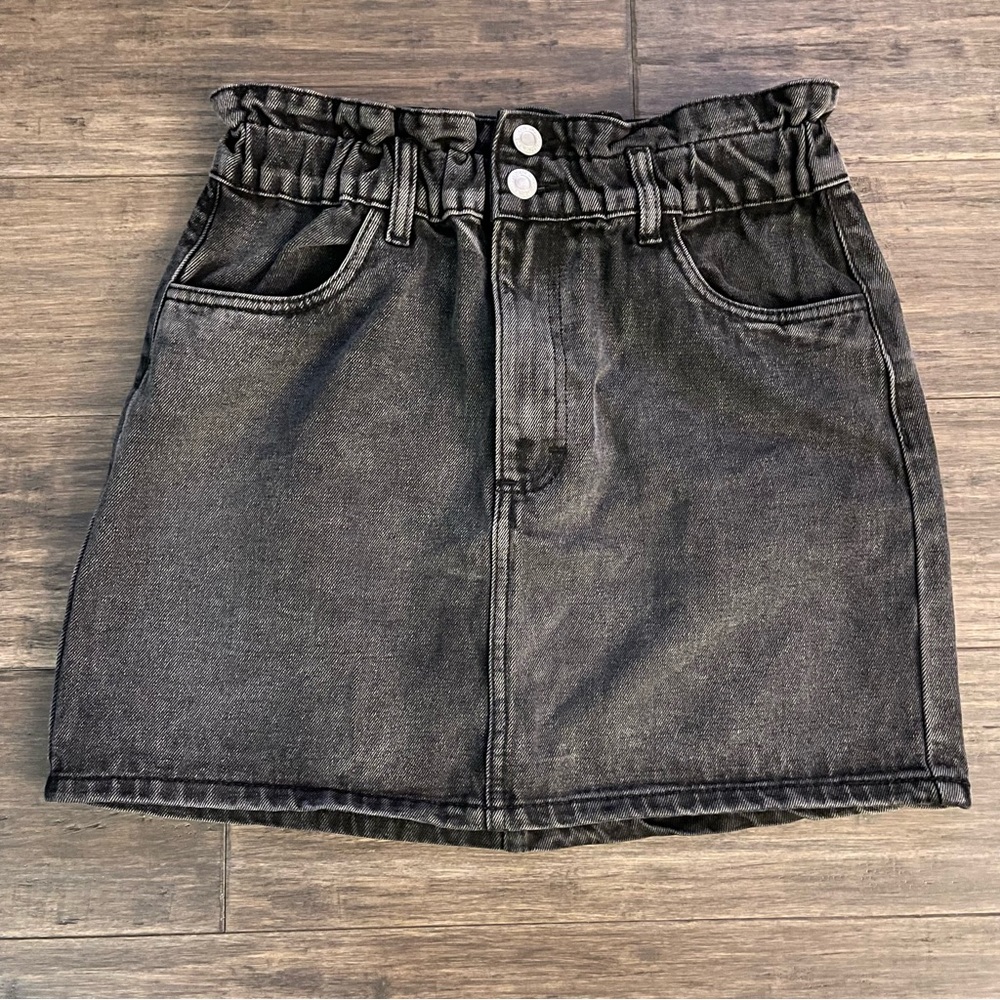 SWS Denim Co. Black Faded Mini Skirt Scrunched Waist Size Small